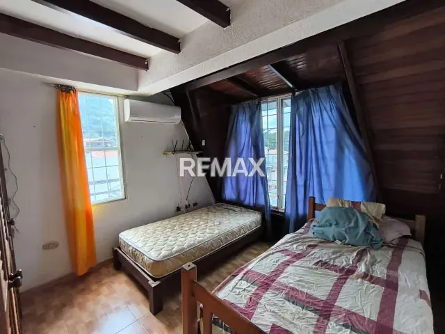 En venta amplia y hermosa casa en la Urb Trigal Norte de Valencia Carabobo - 12