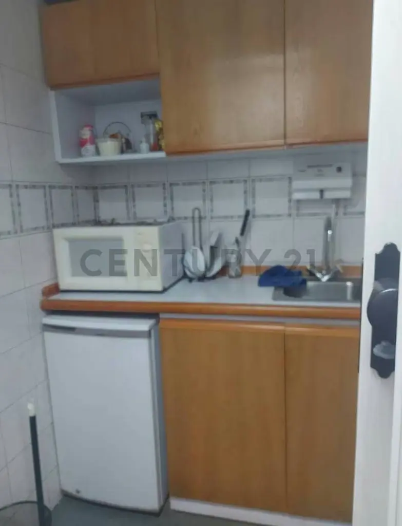 Oficina en venta Remodelada con terraza vista al Ávila - 15
