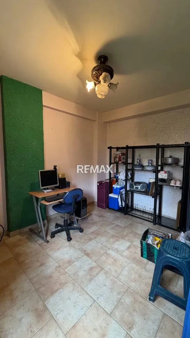 Se Vende Apartamento Conservado Urb Trigaleña Frente a la Zona Verde Edificio de Data Res Punta del Este P - 11