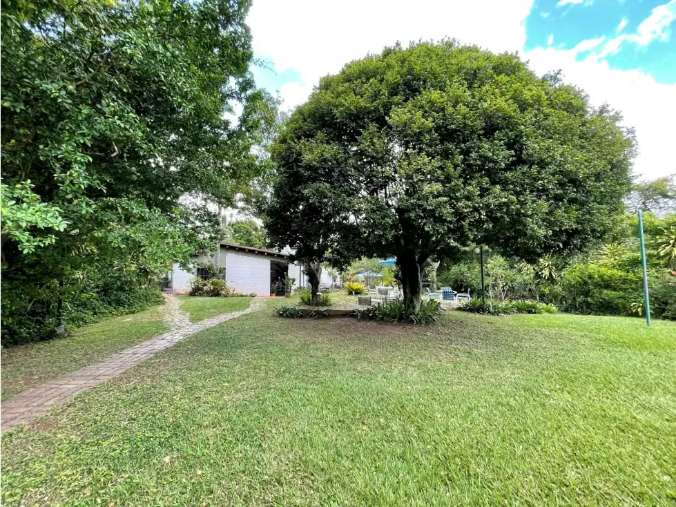 Vendo casa en Los Campitos - para remodelar - 5.000m2 terreno - 3
