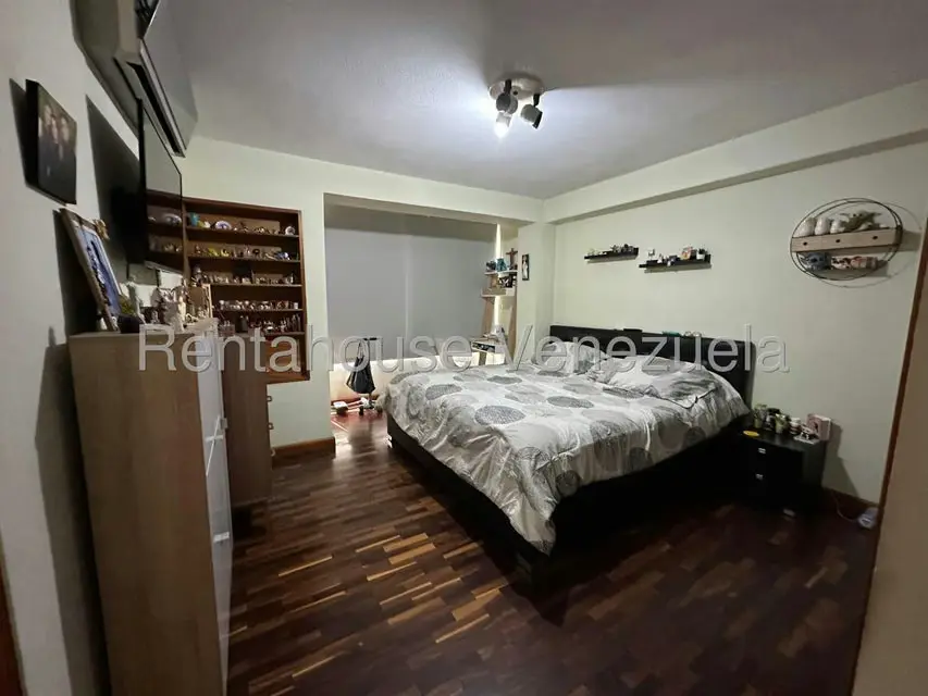 Apartamento (1 Nivel) en Venta en Miranda, Distrito Metropolitano - 26