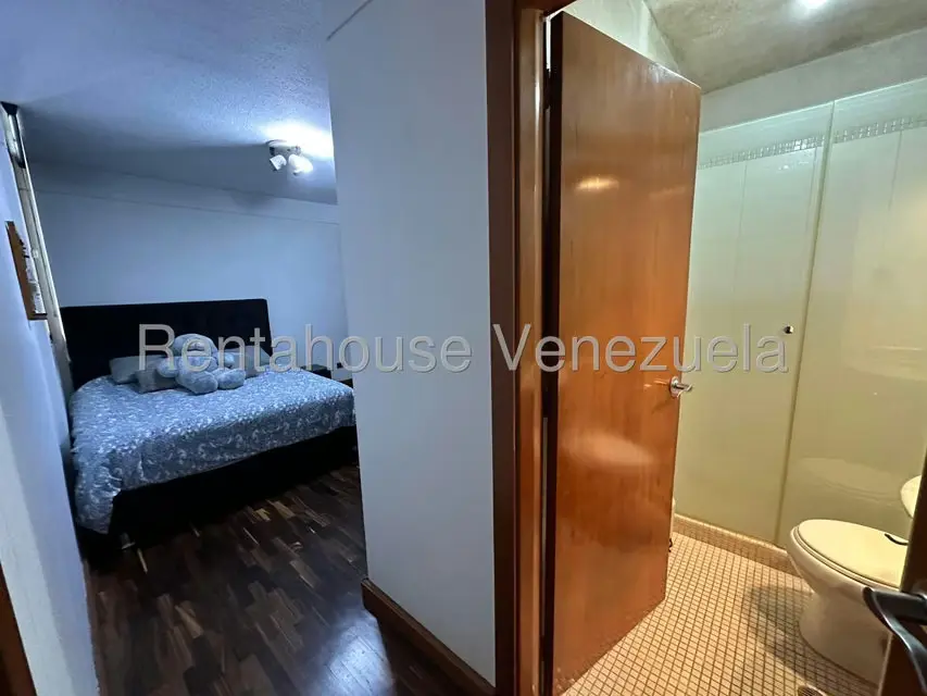 Apartamento (1 Nivel) en Venta en Miranda, Distrito Metropolitano - 32