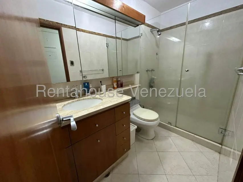 Apartamento (1 Nivel) en Venta en Miranda, Distrito Metropolitano - 39
