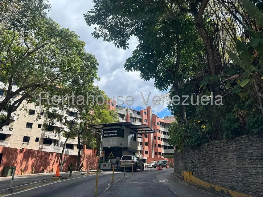 Apartamento (1 Nivel) en Venta en Miranda, Distrito Metropolitano - 58