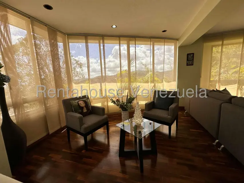 Apartamento (1 Nivel) en Venta en Miranda, Distrito Metropolitano - 9