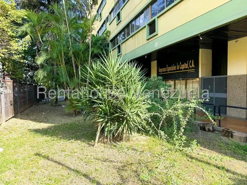 Local Comercial en Alquiler en Los Ruices, Distrito Metropolitano