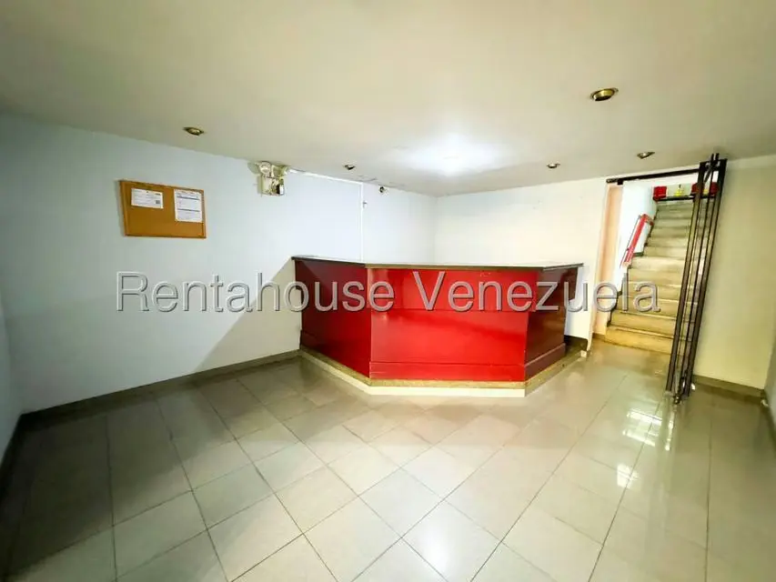 Local Comercial en Alquiler en Los Ruices, Distrito Metropolitano - 2