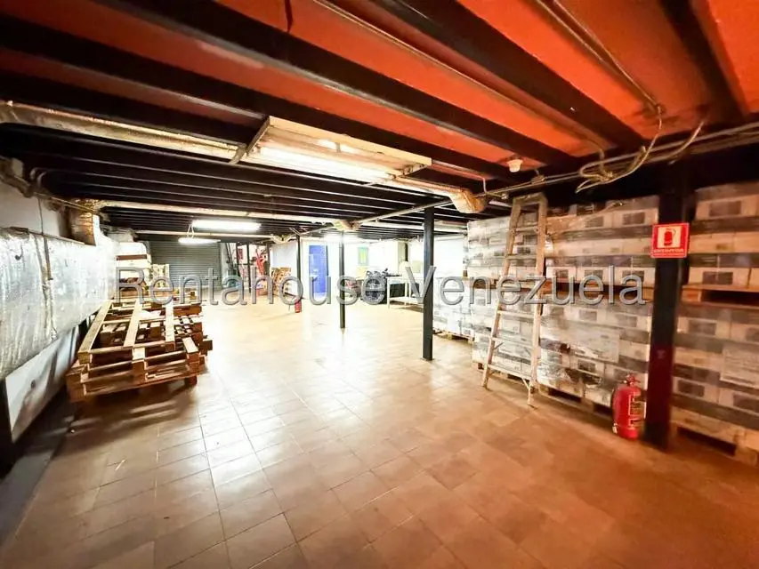 Local Comercial en Alquiler en Los Ruices, Distrito Metropolitano - 4