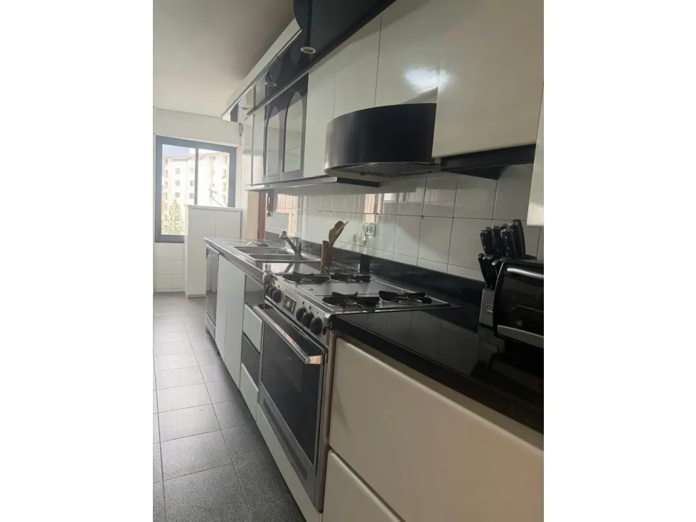 Se vende apartamento 140m2 Los Palos Grandes 5503 - 5