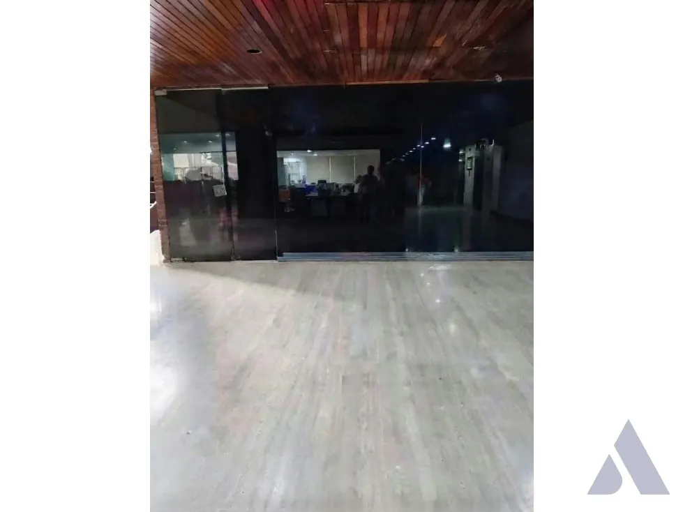 Se alquila oficina/local 35m2 Chuao 8192 - 2