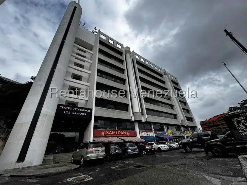 Comercial (Oficina) en Alquiler en Los Samanes, Distrito Metropolitano