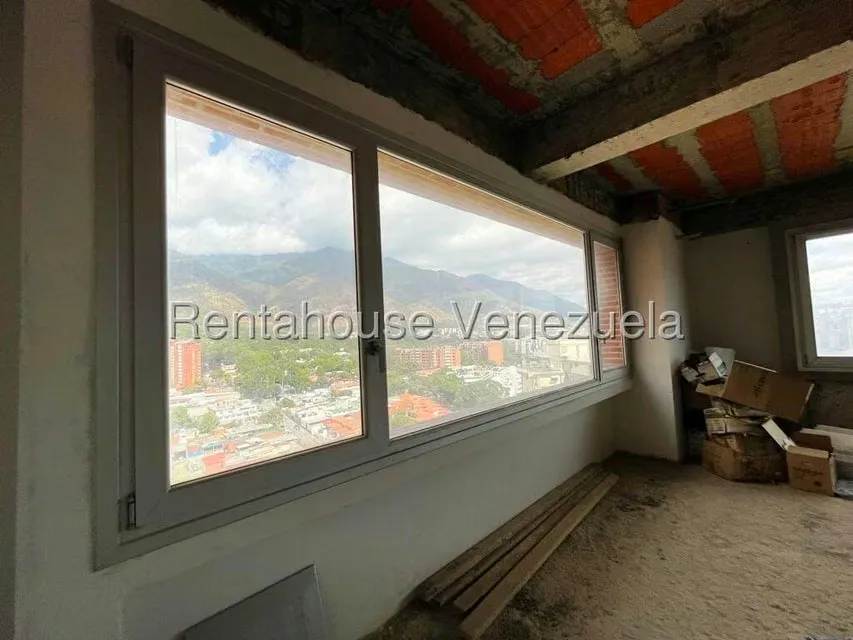 Oficina en Venta en Los Dos Caminos, Distrito Metropolitano - 6