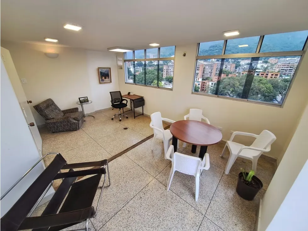 ALQUILER DE APARTAMENTO EN LA URB. SANTA EDUVIGIS - 12