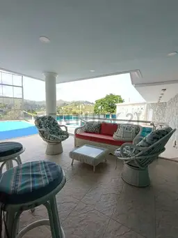 View 16