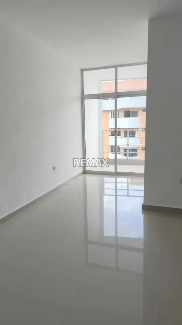 EXCLUSIVO EN SABANA LARGA Alquiler en Res. Sevilla Villarreal, Torre A - 17