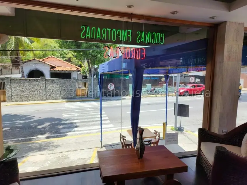 Local Comercial en Alquiler en Macuto, Vargas - 11