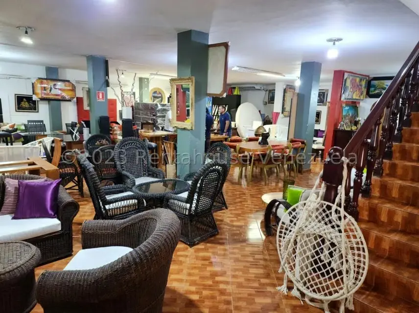 Local Comercial en Alquiler en Macuto, Vargas - 19