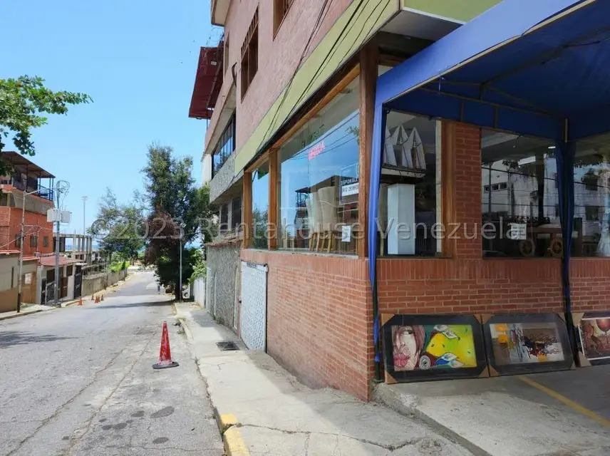 Local Comercial en Alquiler en Macuto, Vargas - 4