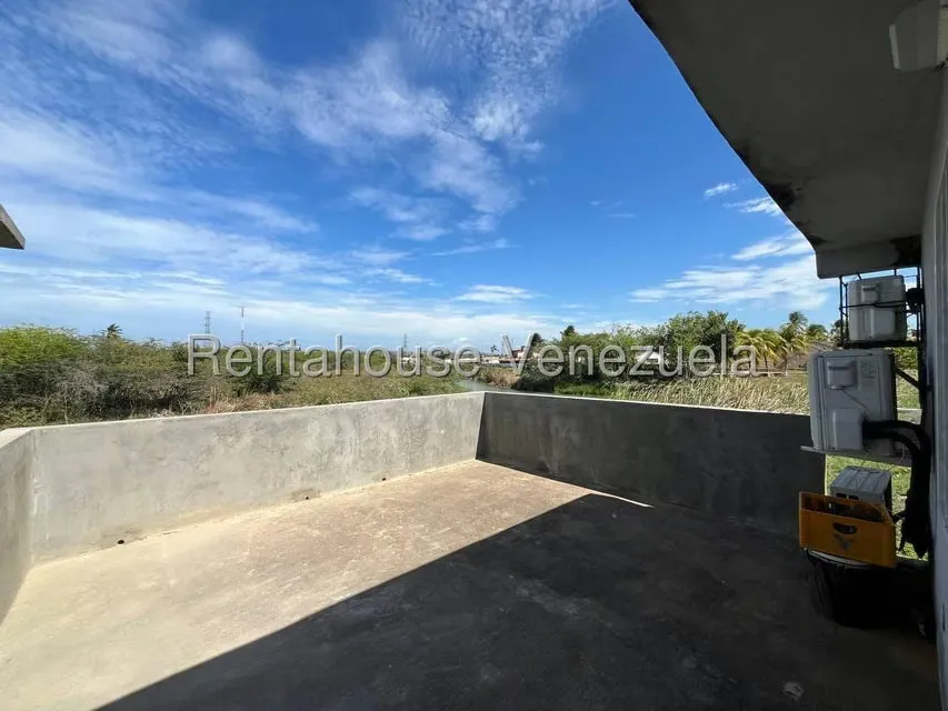 Apartamento (1 Nivel) en Venta en Flamingo, Falcon - 16