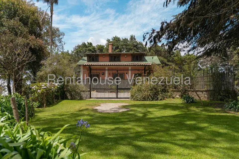 Casa (Hacienda) en Venta en El Junquito, Distrito Metropolitano