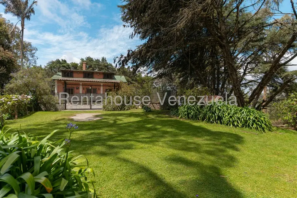 Casa (Hacienda) en Venta en El Junquito, Distrito Metropolitano - 2