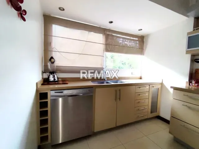 VENTA DE APARTAMENTO PENTHOUSE TRIPLEX CON TERRAZA EN LAS MERCEDES - 7