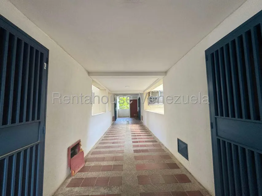 Apartamento (1 Nivel) en Venta en Agua Sal, Miranda - 29