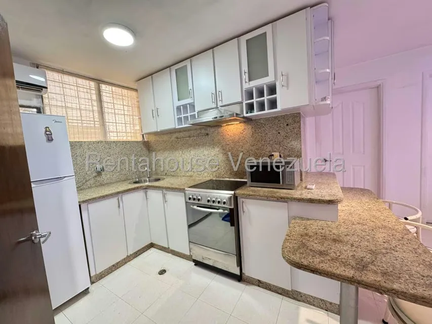 Apartamento (1 Nivel) en Venta en Agua Sal, Miranda - 4