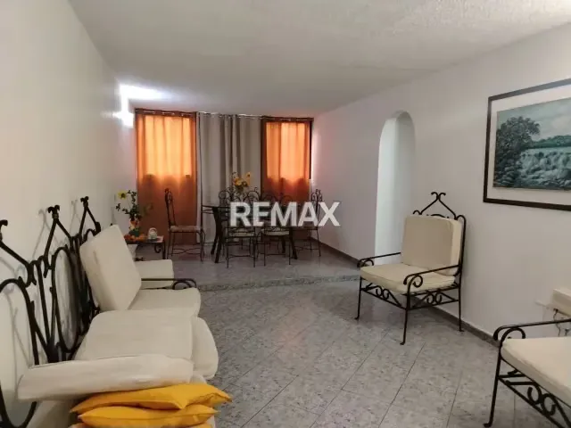 En Venta Apartamento en San Diego - Res. Orion - 8