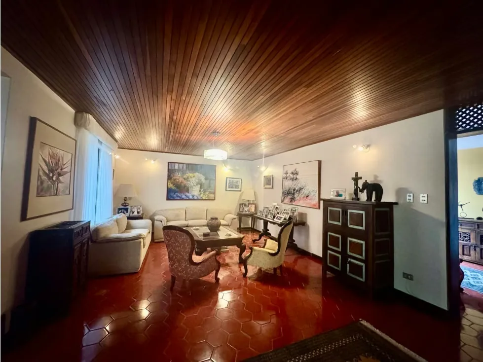 Se vende casa 302m2 San Luis 5883 - 6