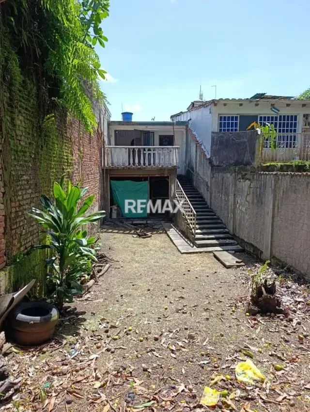EN VENTA CASA La Ermita! Ubicada exactamente en la Carrera 3 entre calles 11 y 12 - 10