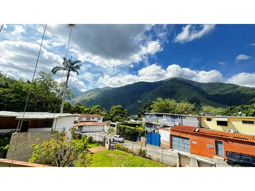 CASA - URB. MIRANDA - 350 Mts2 - 8