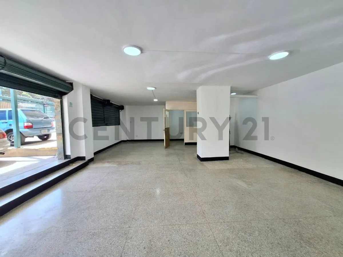 Venta de Local Comercial Urb.Monte Cristo Caracas - 3