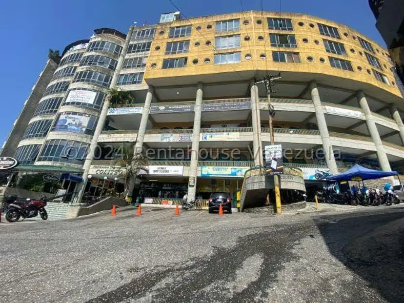Comercial (Local Comercial) en Alquiler en Municipio Carrizal, Miranda
