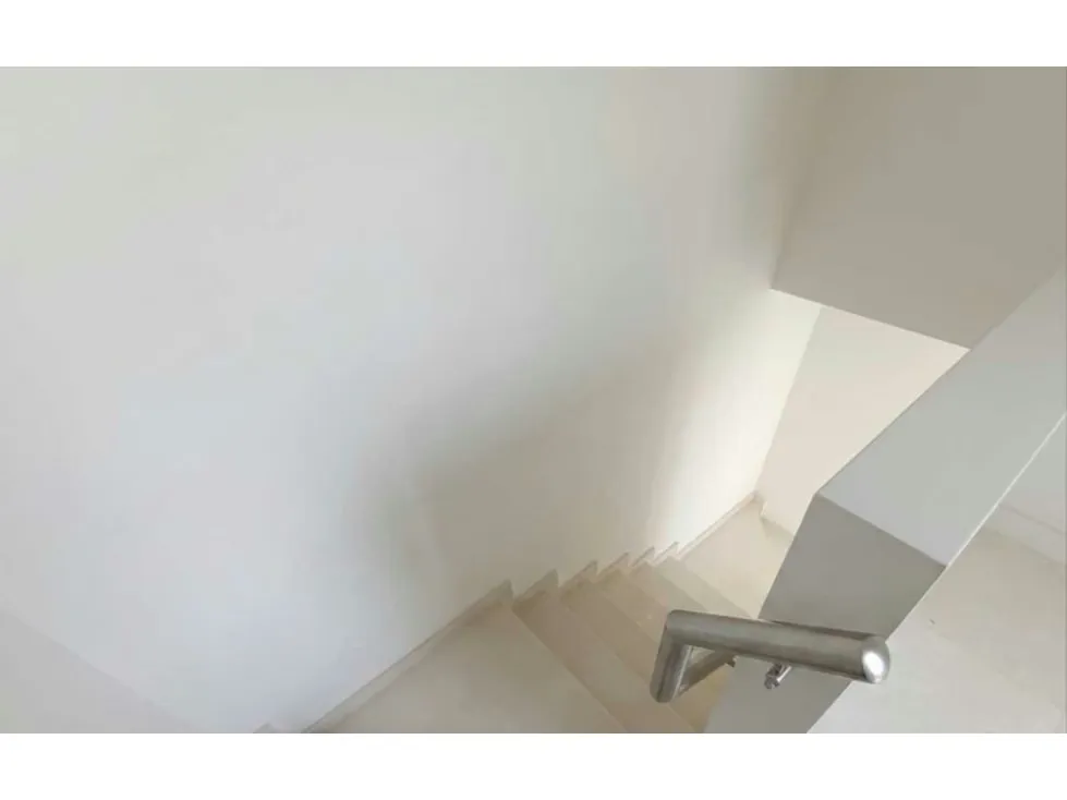 En Venta PH Dúplex en Las Mercedes 130mts2 2H/2+1/2B/2PE - 9