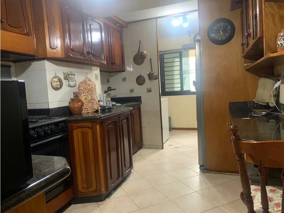 SE VENDE APTO 100M2 EN URB. LAS MINAS SAN ANTONIO DE LOS ALTOS - 6