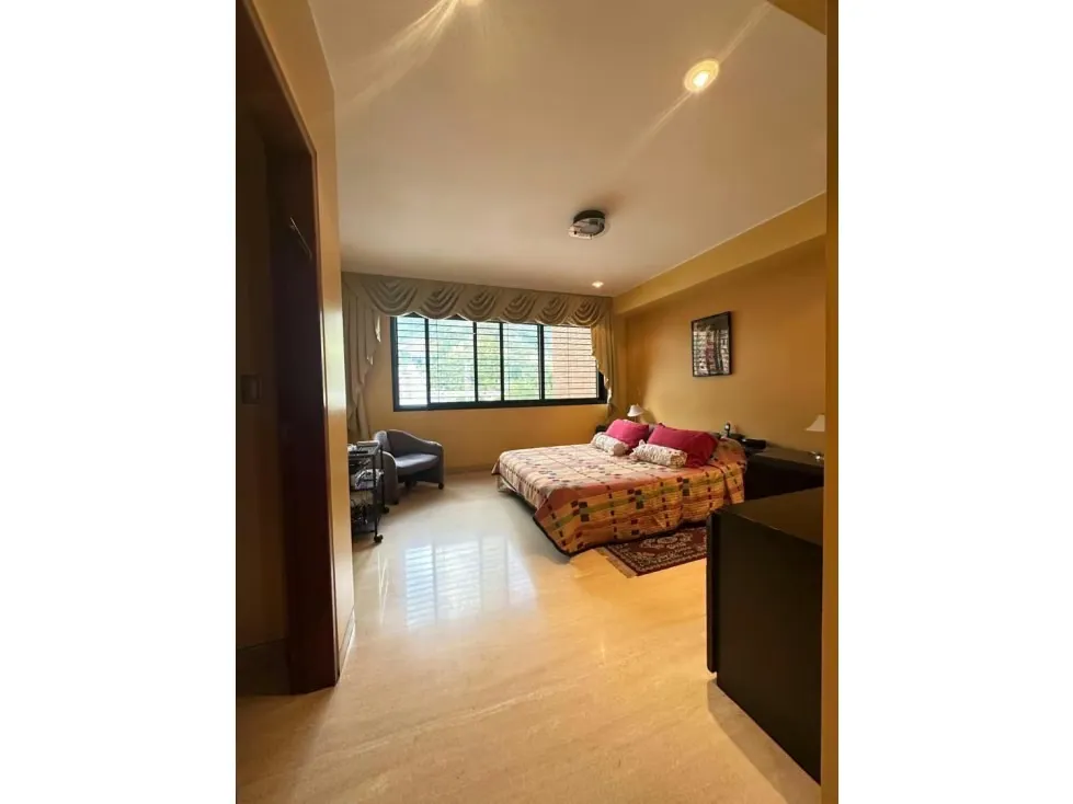 Vendo apartamento 190m2 Los Chorros 5742 - 9