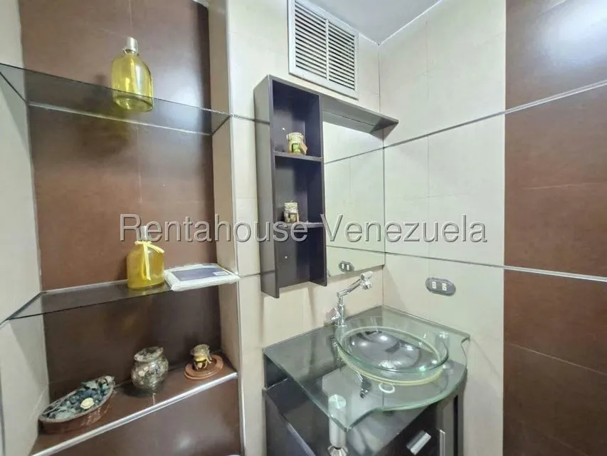 Apartamento (1 Nivel) en Venta en Los Caobos, Aragua - 28