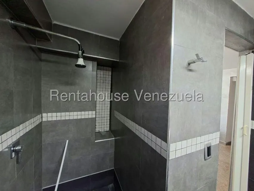 Apartamento (1 Nivel) en Venta en Los Caobos, Aragua - 40