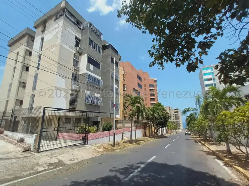 Terreno (Comercial) en Venta en Playa Grande, Vargas - 13