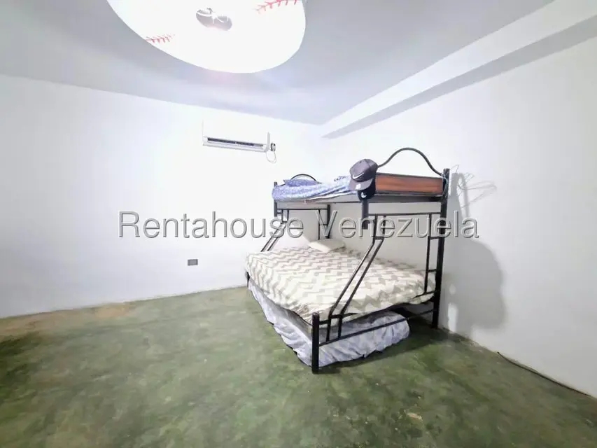 Casa (Duplex) en Venta en Parroquia Juan de Villegas, Lara - 9