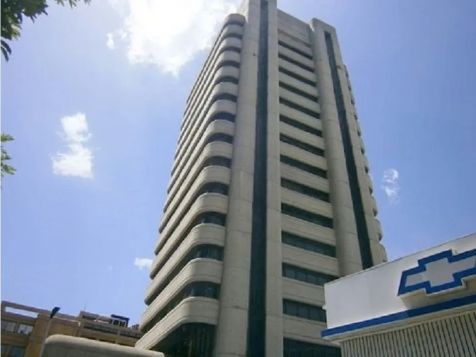 Alquilo oficina 460m2 Altamira 5813