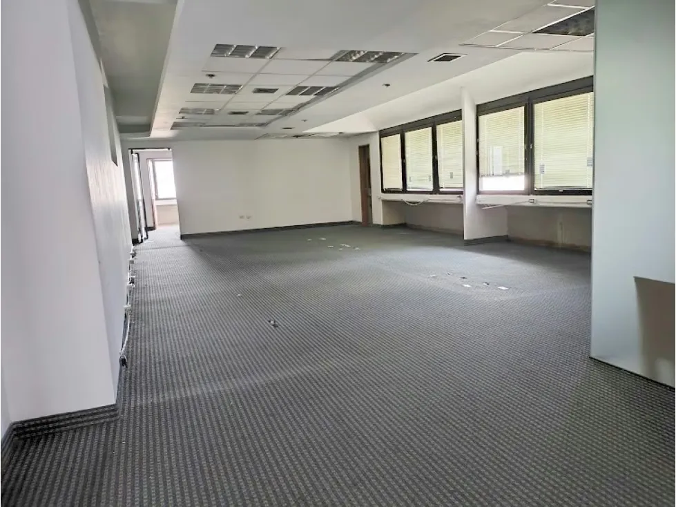 Alquilo oficina 460m2 Altamira 5813 - 19