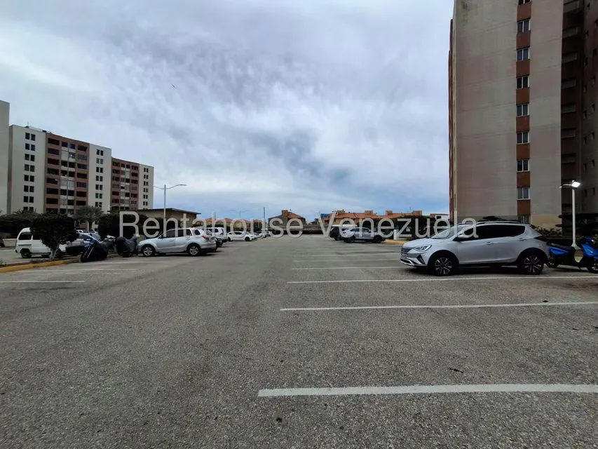 Apartamento (1 Nivel) en Venta en Sabanamar, Nueva Esparta - 20