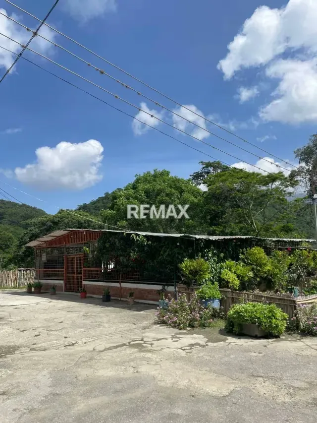 En Venta Exclusivo Terreno de Caballerizas con opción a Desarrollo Inmobiliario en Parque Caiza - 6