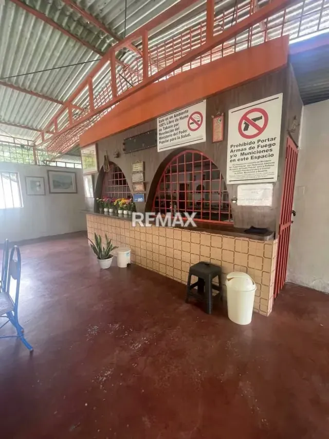 En Venta Exclusivo Terreno de Caballerizas con opción a Desarrollo Inmobiliario en Parque Caiza - 10