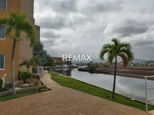 Moderno Apartamento en Alquiler. Ubicado Conjunto Residencial Marina del Rey - Lechería - 11