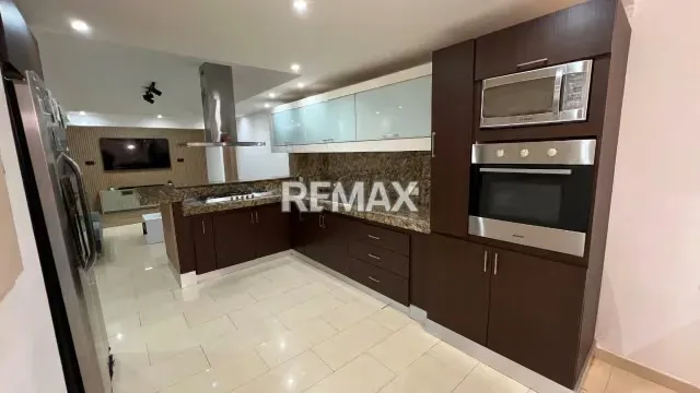VENTA CASA EN VILLA ARENALES - 3