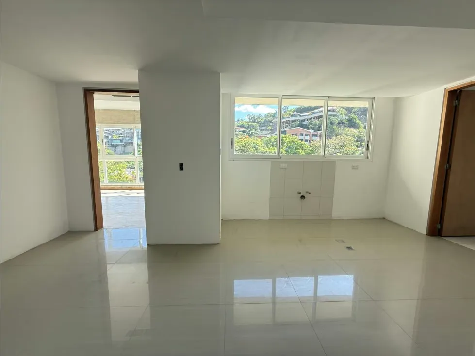 PENT-HOUSE DUPLEX EN OBRA BLANCA EN LOMAS DE LAS MERCEDES BELLA - 6
