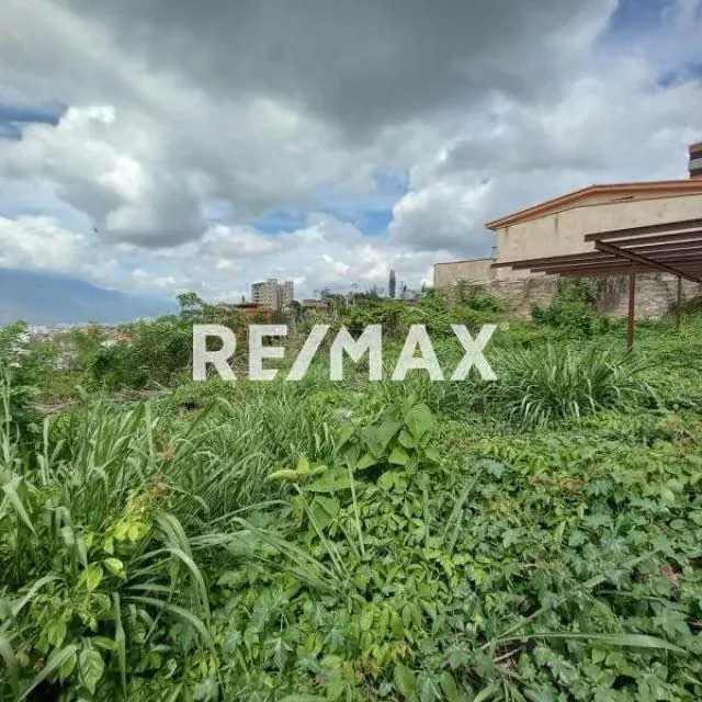 Terreno en Venta - Caracas - 3